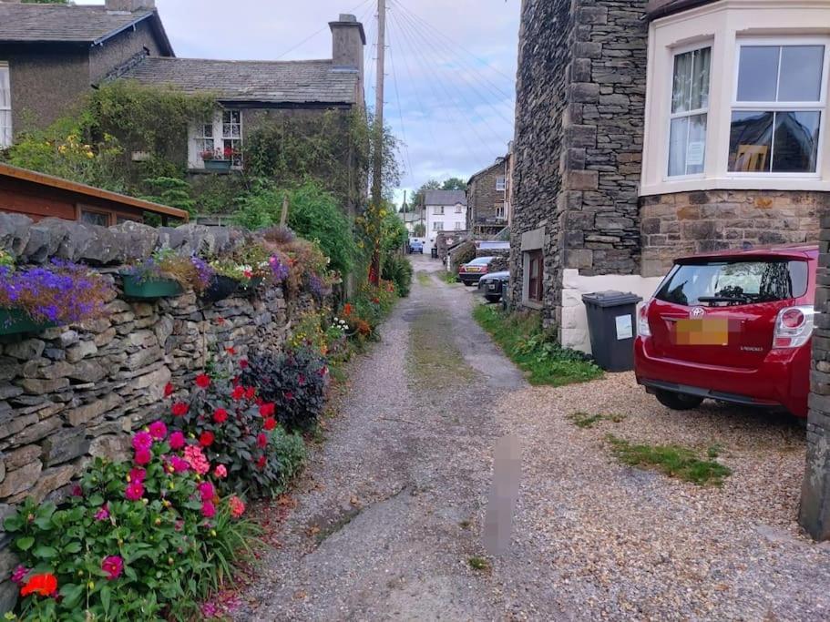 Biskey Bowness Apartment Bagian luar foto
