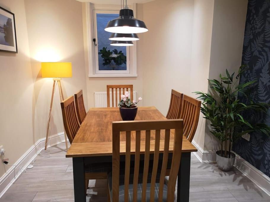 Biskey Bowness Apartment Bagian luar foto